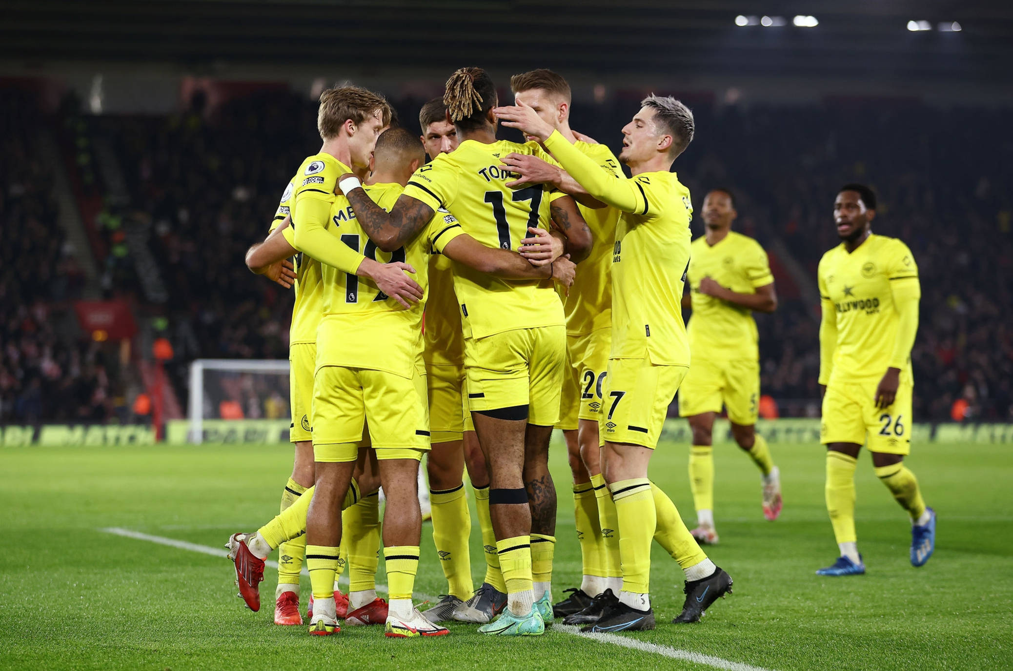 凭军事和意 凭军事和意